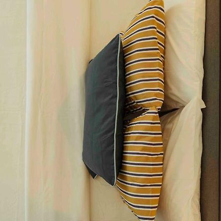 Bright 2Br Apartment - Top Location - City Balcony Bucarest Extérieur photo
