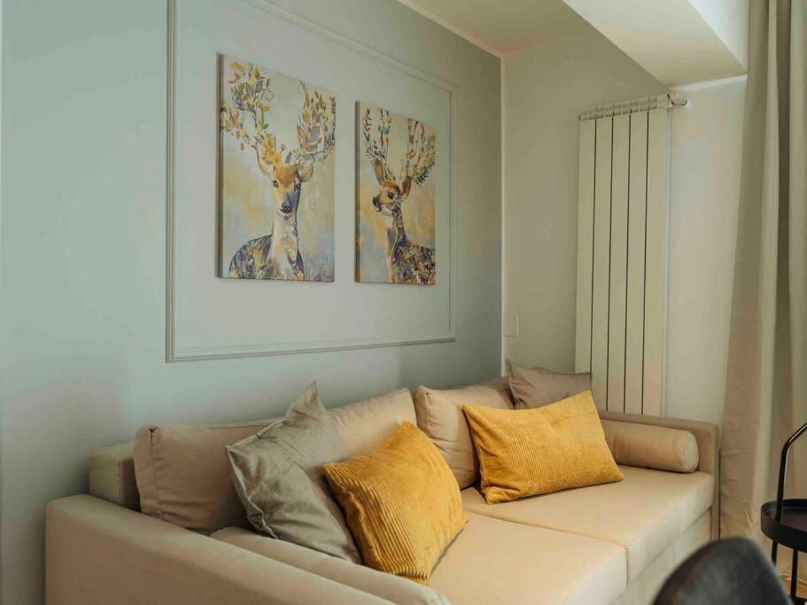 Bright 2Br Apartment - Top Location - City Balcony Bucarest Extérieur photo