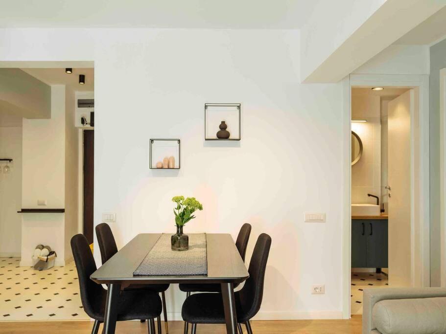 Bright 2Br Apartment - Top Location - City Balcony Bucarest Extérieur photo