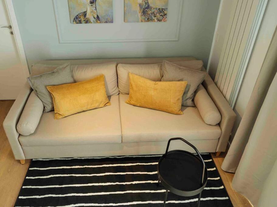 Bright 2Br Apartment - Top Location - City Balcony Bucarest Extérieur photo