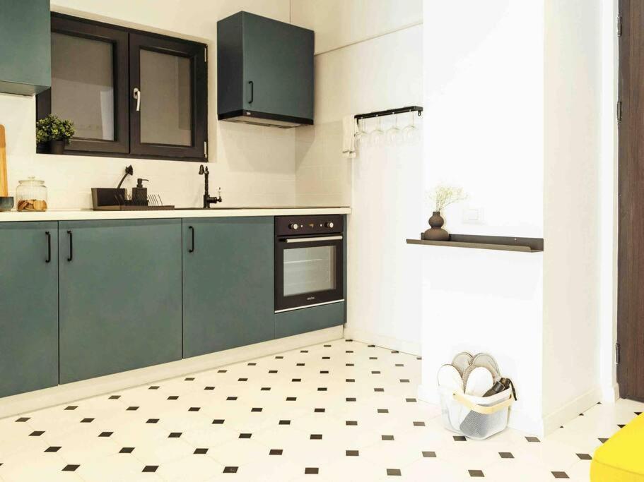 Bright 2Br Apartment - Top Location - City Balcony Bucarest Extérieur photo